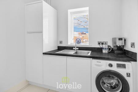 4 bedroom Detached house for sale in The Birches, Humberston, DN36