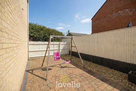 4 bedroom Detached house for sale in The Birches, Humberston, DN36