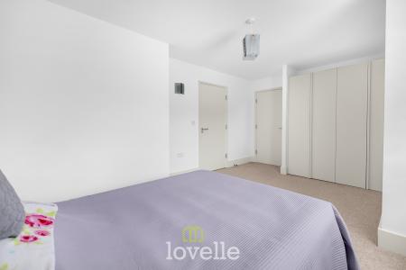 4 bedroom Detached house for sale in The Birches, Humberston, DN36