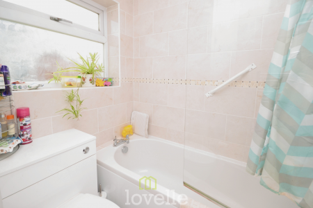 2 bedroom Semi-detached bungalow for sale in Marquis Avenue, New Waltham, DN36