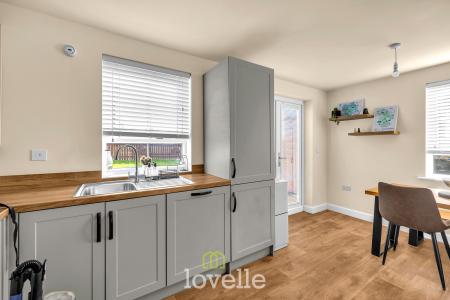 3 bedroom Semi-detached house for sale in Binbrook Drive, New Waltham, DN36