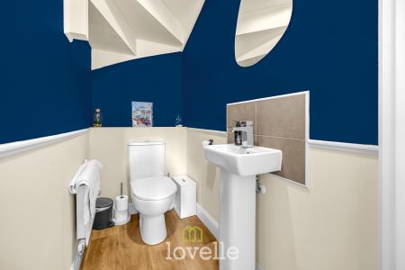 3 bedroom Semi-detached house for sale in Binbrook Drive, New Waltham, DN36