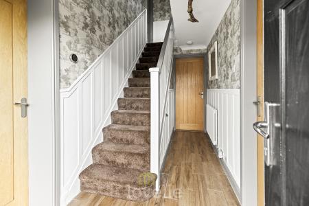 4 bedroom Semi-detached house for sale in Westlands Avenue, Tetney, DN36