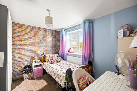 4 bedroom Semi-detached house for sale in Westlands Avenue, Tetney, DN36