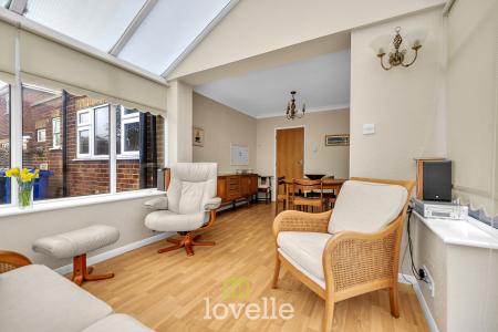 3 bedroom Detached house for sale in Hardys Road, Cleethorpes, DN35