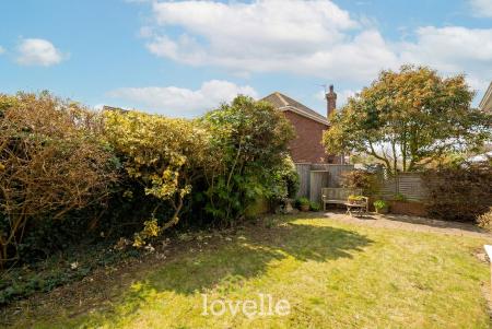 3 bedroom Detached house for sale in Hardys Road, Cleethorpes, DN35