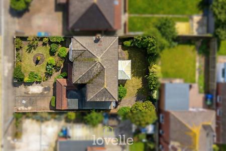 3 bedroom Detached house for sale in Hardys Road, Cleethorpes, DN35