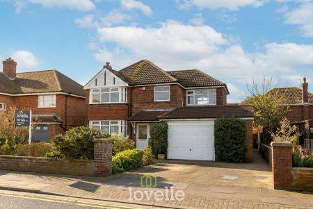 Hardys Road, Cleethorpes, DN35