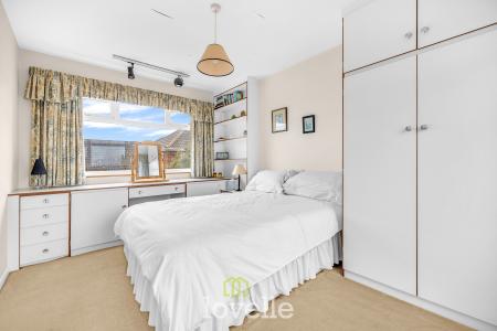 3 bedroom Detached house for sale in Hardys Road, Cleethorpes, DN35