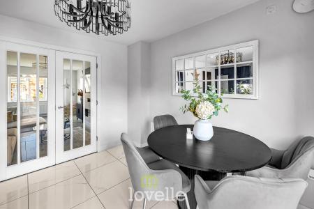 3 bedroom House for sale in Honningsvaag Close, New Waltham, DN36