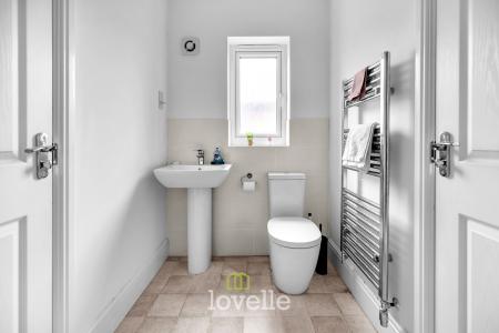 5 bedroom Detached house for sale in Albertross Drive, Humberston, DN36