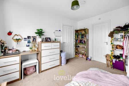 5 bedroom Detached house for sale in Albertross Drive, Humberston, DN36