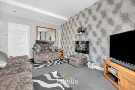 3 bedroom Semi-detached house for sale in Parris Place, Cleethorpes, DN35