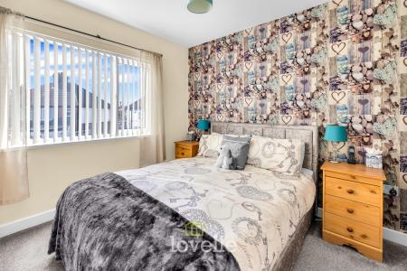 3 bedroom Semi-detached house for sale in Parris Place, Cleethorpes, DN35