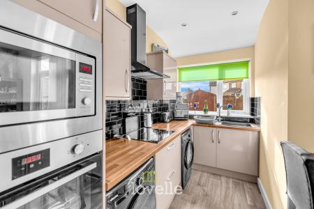 3 bedroom Semi-detached house for sale in Parris Place, Cleethorpes, DN35