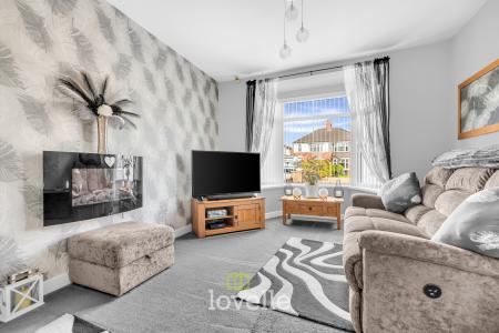 3 bedroom Semi-detached house for sale in Parris Place, Cleethorpes, DN35