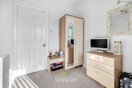 3 bedroom Semi-detached house for sale in Parris Place, Cleethorpes, DN35