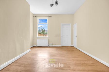 3 bedroom Terraced House for sale in Harrington Street, Cleethorpes, DN35