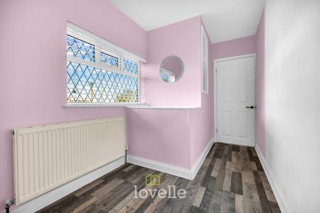 3 bedroom Terraced House for sale in School Walk, Cleethorpes, DN35