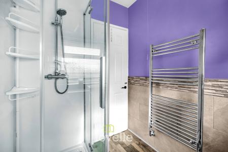 3 bedroom Terraced House for sale in School Walk, Cleethorpes, DN35