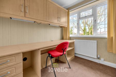 4 bedroom Detached house for sale in Walk Lane, Humberston, DN36