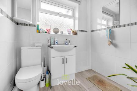 3 bedroom Semi-detached bungalow for sale in Peaks Avenue, New Waltham, DN36