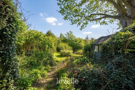 4 bedroom Semi-detached house for sale in Thoresby Road, Tetney, DN36