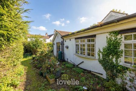 4 bedroom Semi-detached house for sale in Thoresby Road, Tetney, DN36