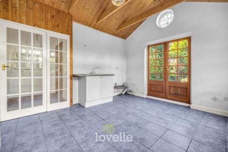 4 bedroom Semi-detached house for sale in Thoresby Road, Tetney, DN36