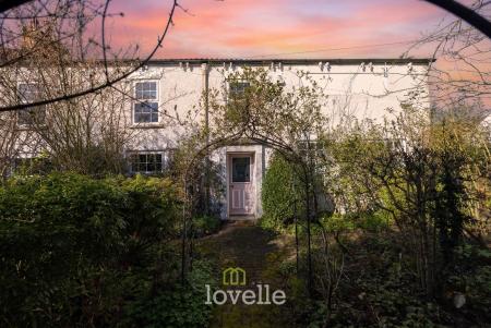 4 bedroom Semi-detached house for sale in Thoresby Road, Tetney, DN36