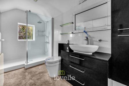 4 bedroom Semi-detached house for sale in Thoresby Road, Tetney, DN36