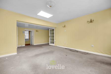 4 bedroom Semi-detached house for sale in Thoresby Road, Tetney, DN36