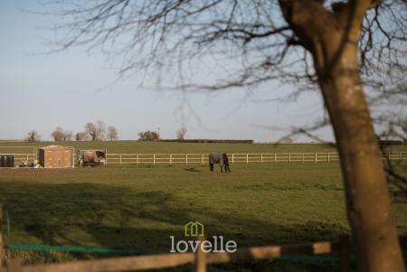 5 bedroom Detached house for sale in Tetney Road, Humberston, DN36