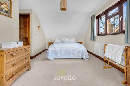 5 bedroom Detached house for sale in Tetney Road, Humberston, DN36