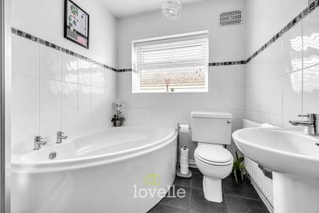 3 bedroom Detached bungalow for sale in North Sea Lane, Cleethorpes, DN35