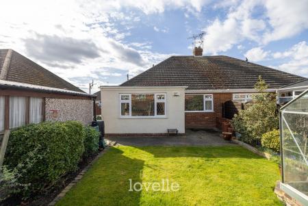 3 bedroom Semi-detached bungalow for sale in Earl Avenue, New Waltham, DN36