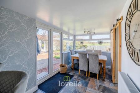 4 bedroom Detached house for sale in Lock Road, North Cotes, DN36