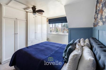 4 bedroom Detached house for sale in Lock Road, North Cotes, DN36