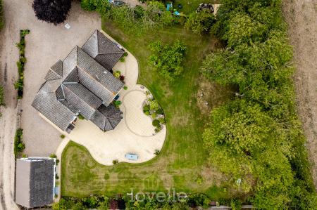 4 bedroom Detached house for sale in Cassbrook Drive, Fulstow, LN11