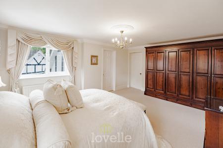 4 bedroom Detached house for sale in Cassbrook Drive, Fulstow, LN11