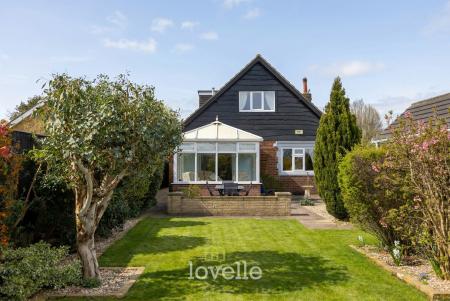 3 bedroom Detached bungalow for sale in North Sea Lane, Cleethorpes, DN35