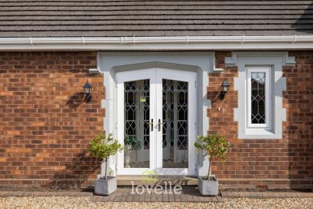 3 bedroom Detached bungalow for sale in North Sea Lane, Cleethorpes, DN35