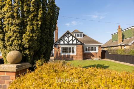 3 bedroom Detached bungalow for sale in North Sea Lane, Cleethorpes, DN35
