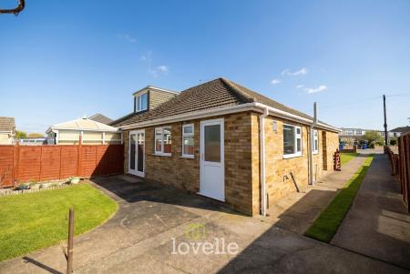 3 bedroom Semi-detached bungalow for sale in Swaby Drive, Cleethorpes, DN35