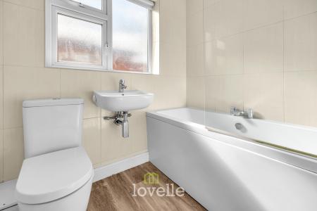 3 bedroom Semi-detached bungalow for sale in Swaby Drive, Cleethorpes, DN35