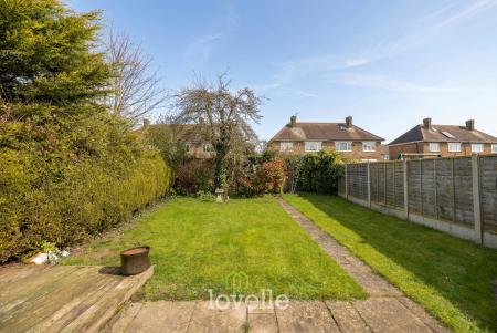 3 bedroom Semi-detached house for sale in Windsor Road, Cleethorpes, DN35