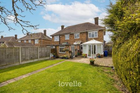 3 bedroom Semi-detached house for sale in Windsor Road, Cleethorpes, DN35