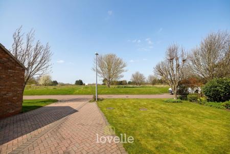 4 bedroom Detached house for sale in Berkeley Road, Cleethorpes, DN35