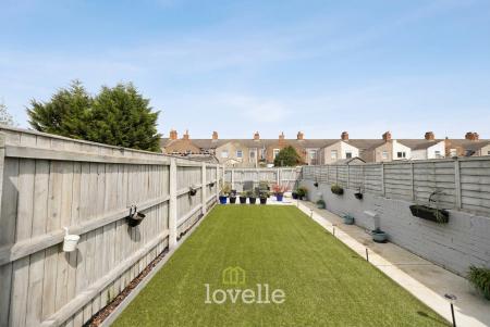 3 bedroom Terraced House for sale in Brereton Avenue, Cleethorpes, DN35