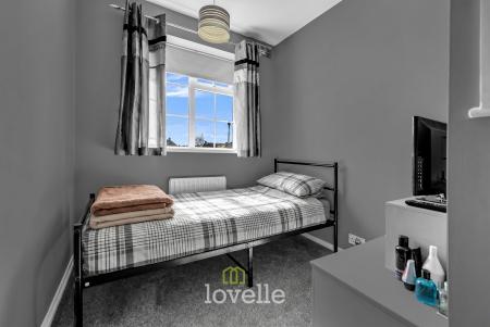 3 bedroom Semi-detached house for sale in Durham Road, Cleethorpes, DN35